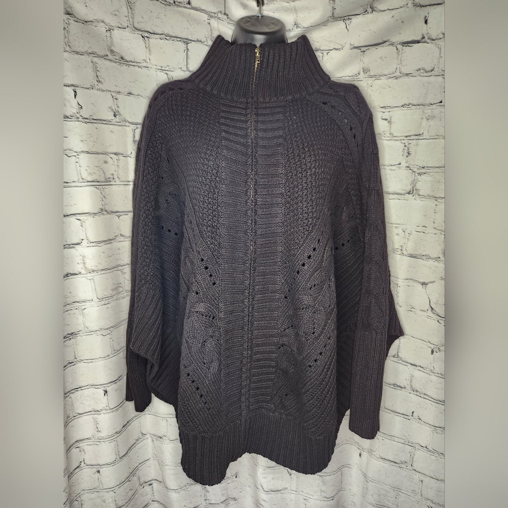 Simply Noelle Women's Black Zip Up Bat Wing Oversized Sweater Size‎ 8-10